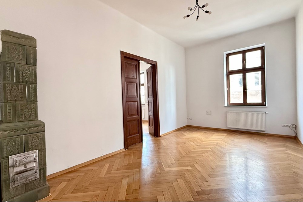 Lokal handlowy/usługowy - Wynajem - Bielsko-Biała, Polska - 14.jpeg - 470131094-21