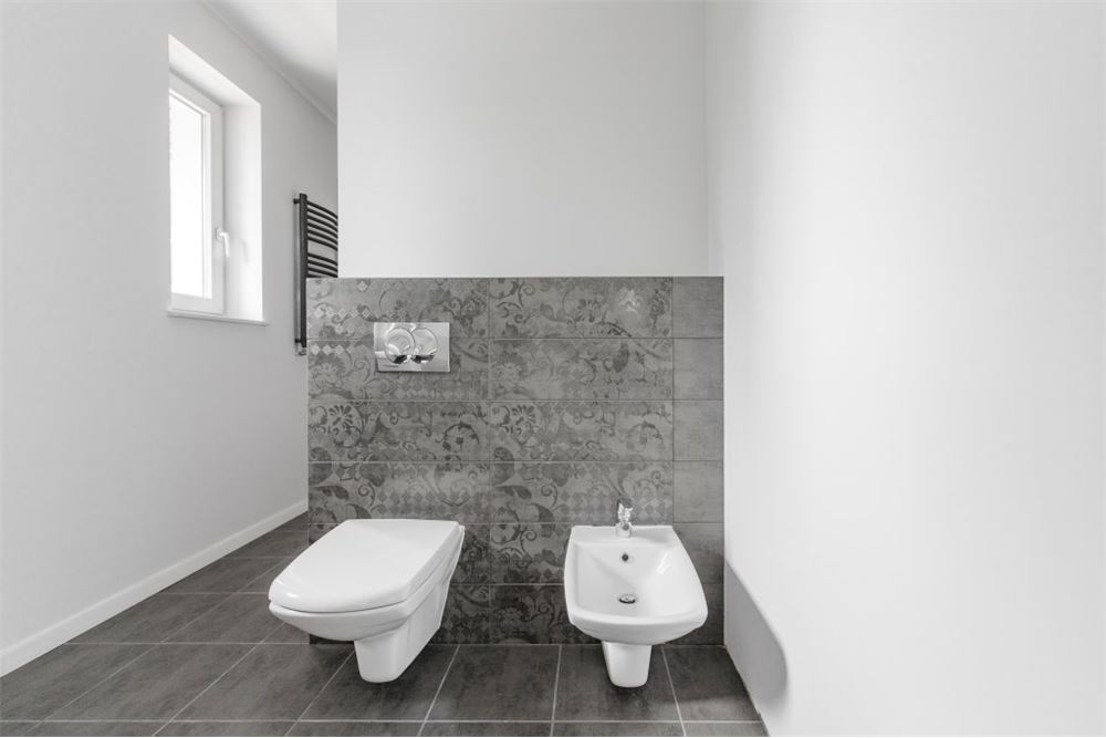 Dom wolnostojący - Sprzedaż - Wyględy, Polska - 40 - 810291008-3