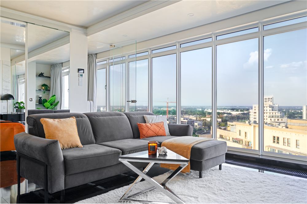 Mieszkanie - Sprzedaż - Warszawa, Polska - 1 - 810251007-89