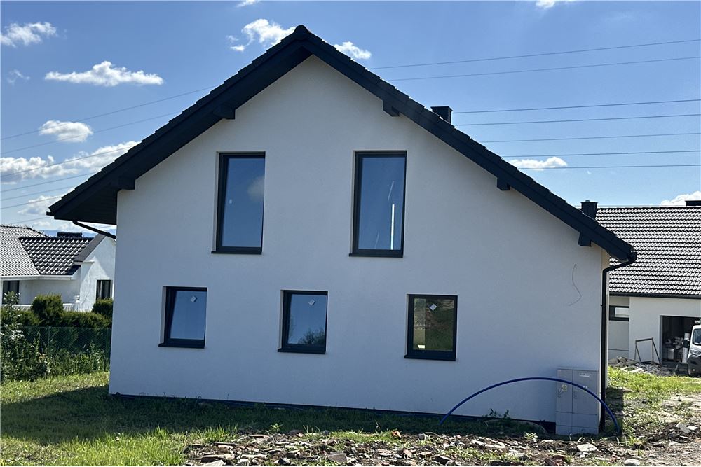 Dom wolnostojący - Sprzedaż - Międzyrzecze Górne, Polska - 24 - 800061103-172