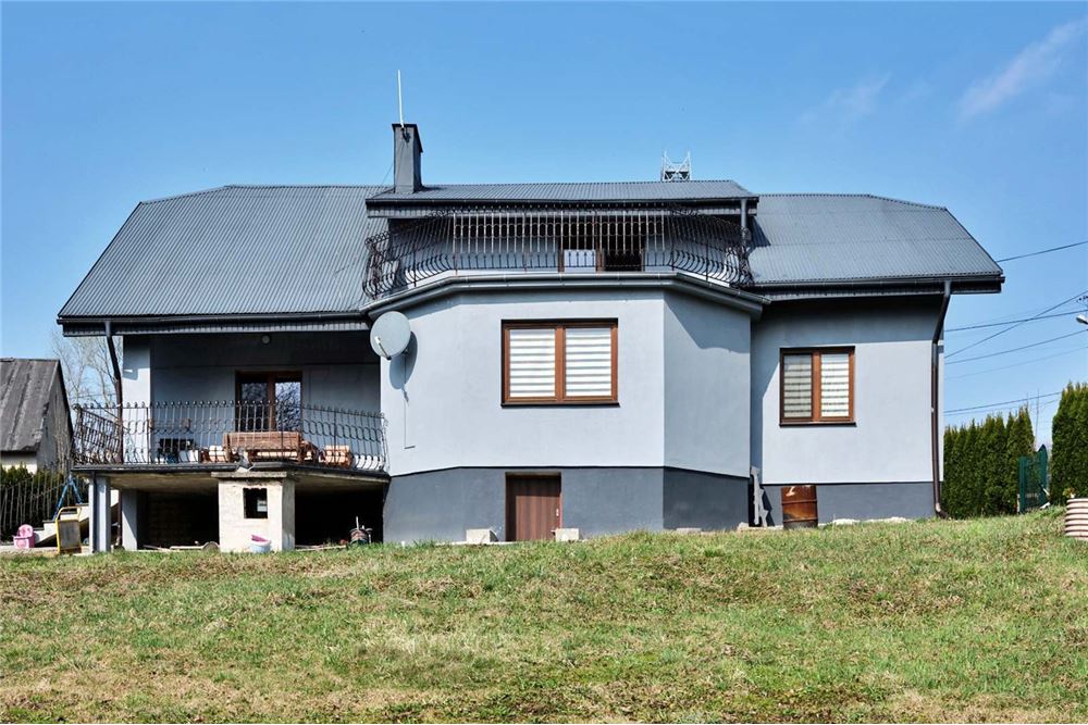 Dom wolnostojący - Sprzedaż - Bielsko-Biała, Polska - 1 - 800061016-1157