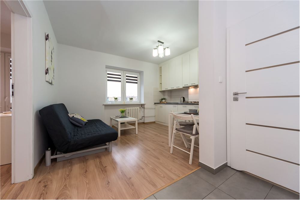 Mieszkanie - Wynajem - Bielsko-Biała, Polska - 4 - 800061057-196