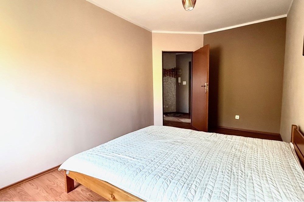 Mieszkanie - Sprzedaż - Bielsko-Biała, Polska - IMG_4458.jpeg - 470131040-414