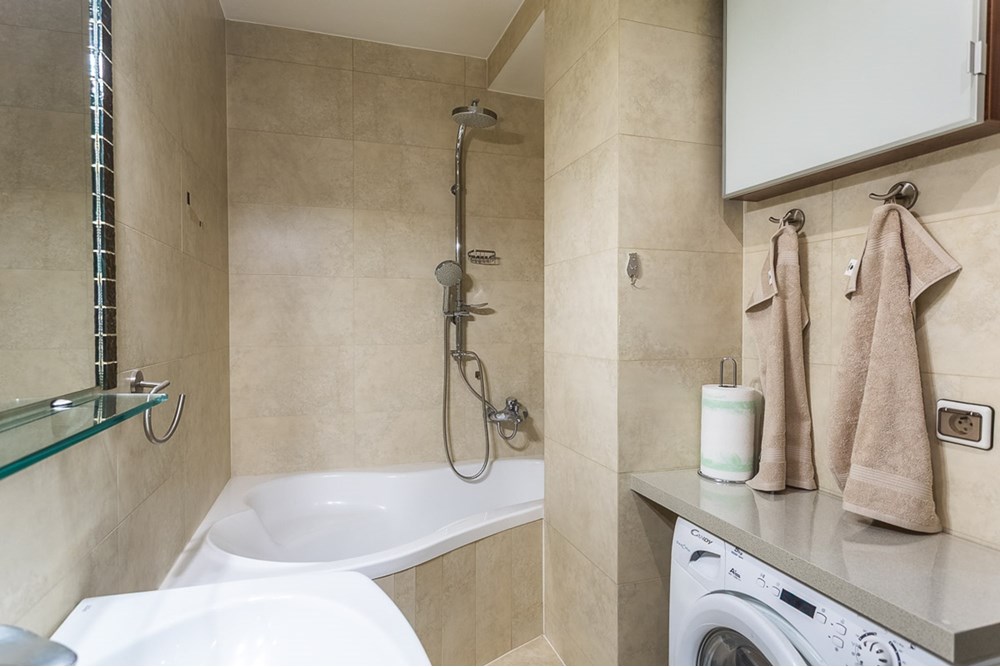 Mieszkanie - Sprzedaż - Łódź, Polska - Mieszkanie-na-sprzedaz-Lodz-Widzew-12.jpg - 470191035-106