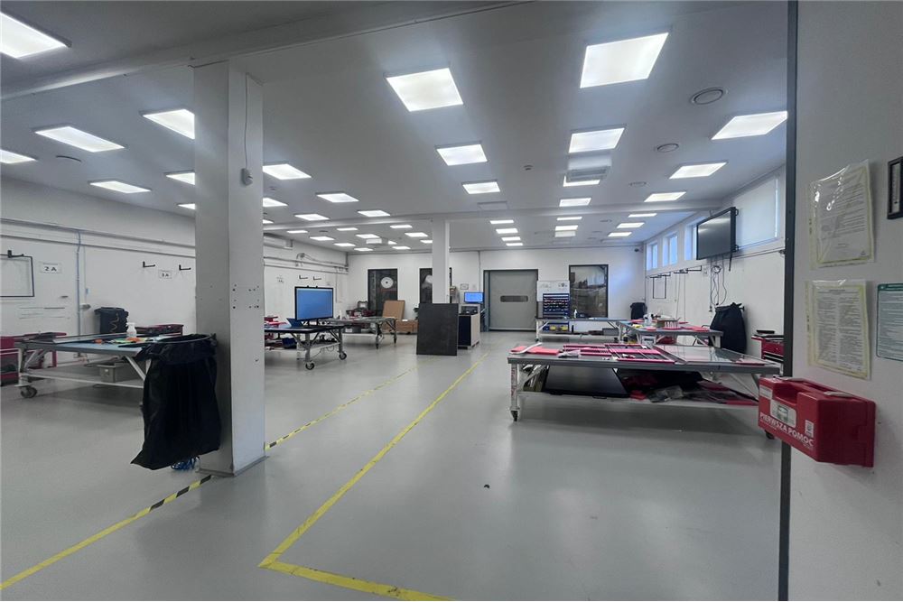 Magazyn - Sprzedaż - Chrzanów, Polska - 43 - 800041001-875