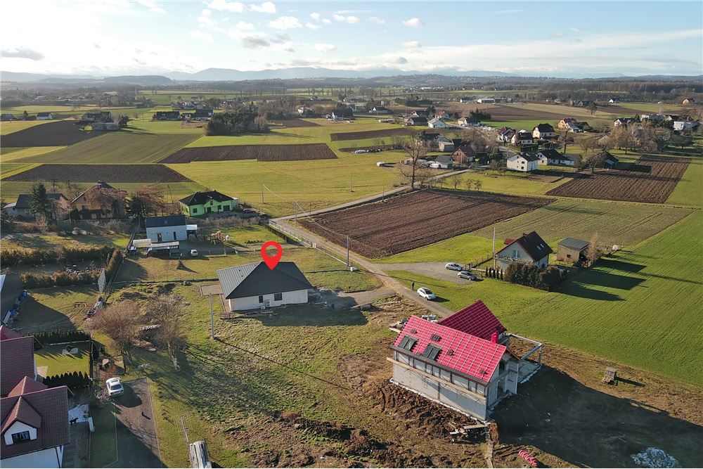 Dom wolnostojący - Sprzedaż - Dębowiec, Polska - 52 - 800061076-445