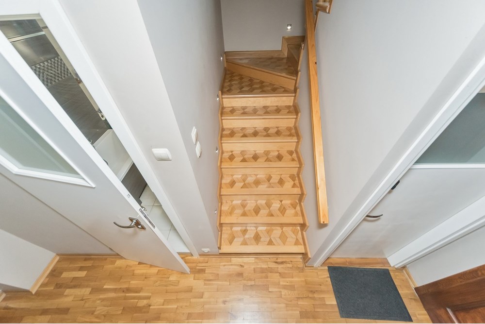 Dom wolnostojący - Sprzedaż - Bielsko-Biała, Polska - KRZE_024M.jpg - 800061100-87