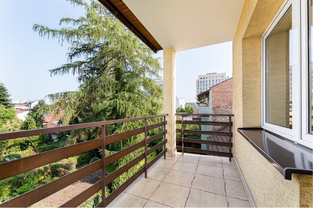 Dom w zabudowie szeregowej - Sprzedaż - Kraków, Polska - 004 balkon.jpg - 800271023-15