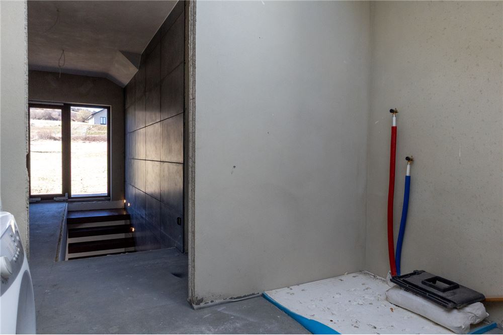 Dom wolnostojący - Sprzedaż - Radziechowy, Polska - 52 - 800061039-513