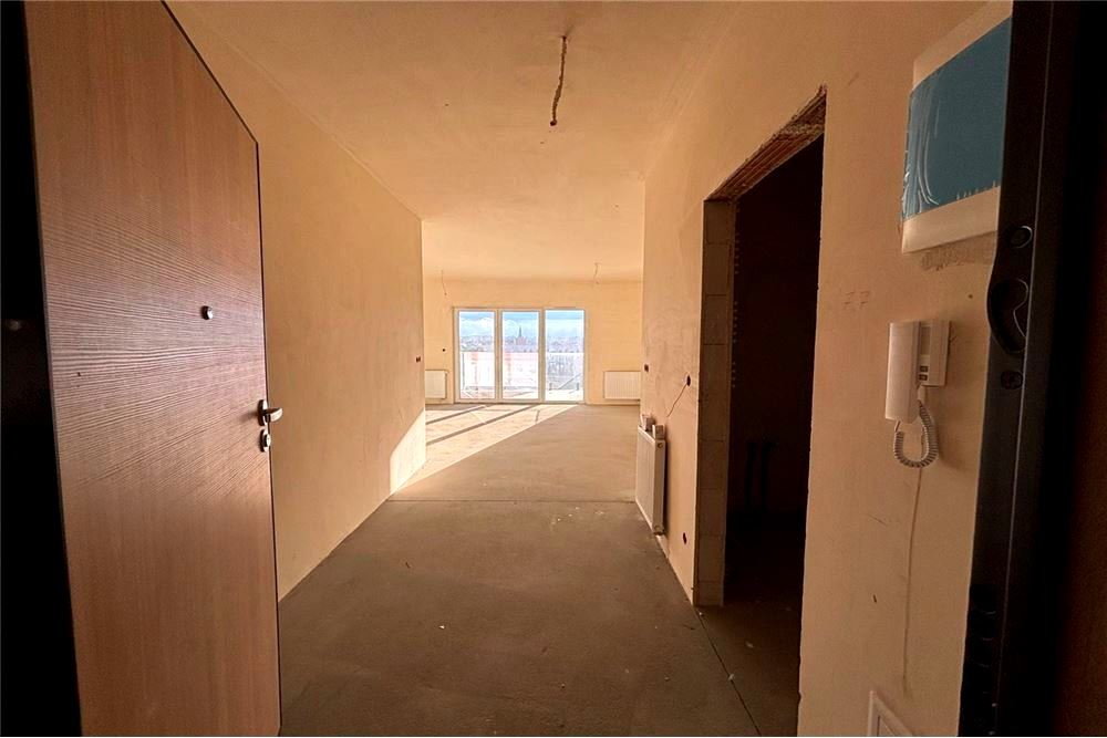 Mieszkanie - Sprzedaż - Dąbrowa Górnicza, Polska - 5 - 800161013-48