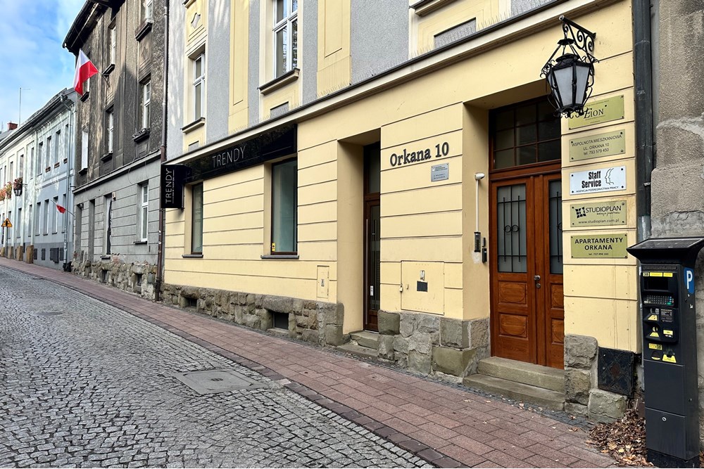 Mieszkanie dwupoziomowe - Wynajem - Bielsko-Biała, Polska - IMG_0467.jpeg - 800061098-180