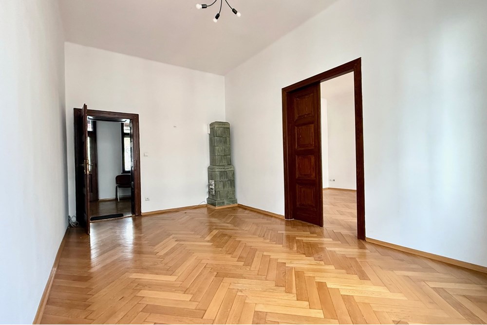 Lokal handlowy/usługowy - Wynajem - Bielsko-Biała, Polska - 5.jpeg - 470131094-20