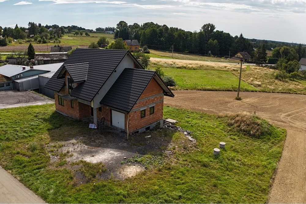 Dom wolnostojący - Sprzedaż - Cieszyn, Polska - DJI_20250828143000_0324_D.JPG - 470131058-371