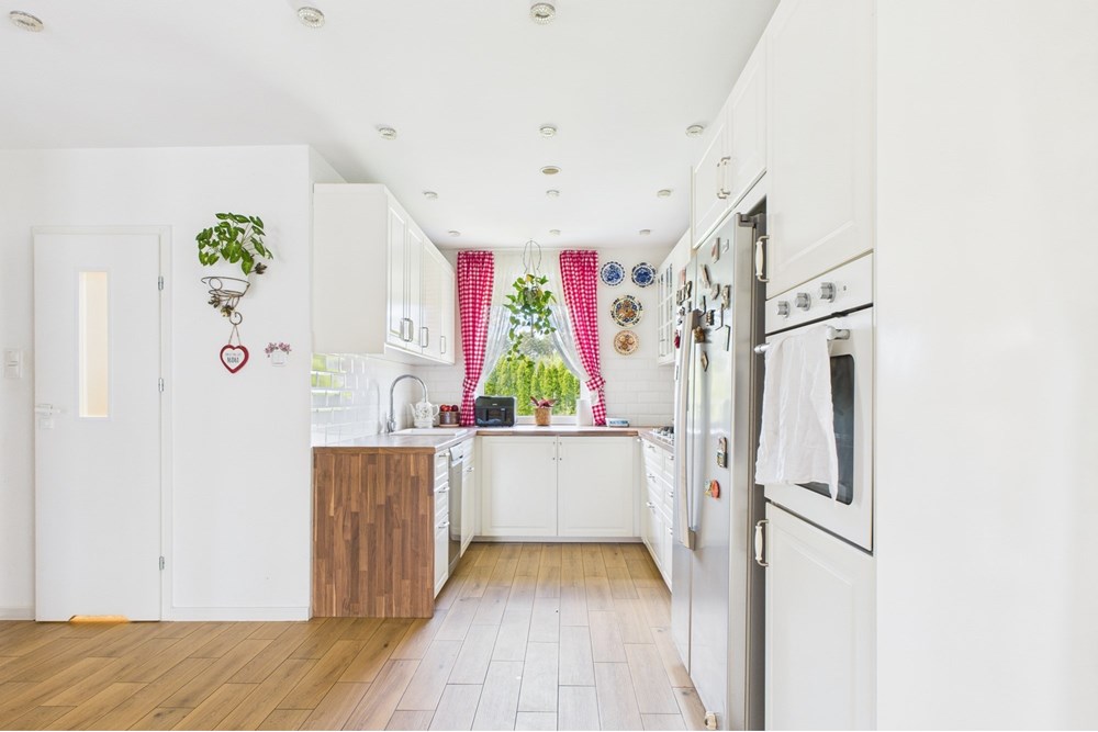 Dom wolnostojący - Sprzedaż - Grabie, Polska - Kuchnia.jpg - 810051022-78