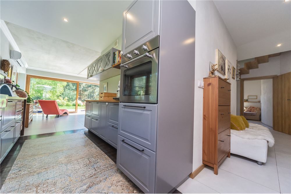 Dom jednorodzinny - Sprzedaż - Tarnowskie Góry, Polska - 35 - 800061076-410