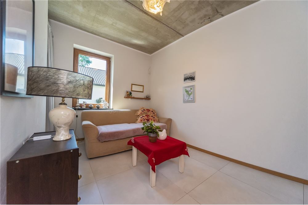 Dom jednorodzinny - Sprzedaż - Tarnowskie Góry, Polska - 49 - 800061076-410