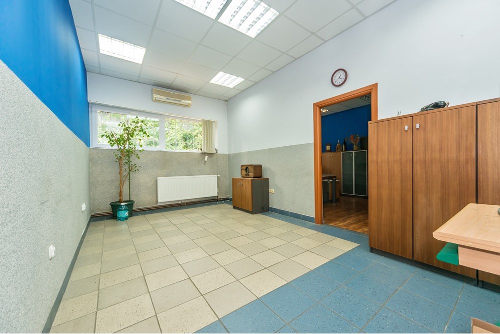 Nieruchomość przemysłowa - Sprzedaż - Bielsko-Biała, Polska - ZIBI_037D.jpg - 800061127-28