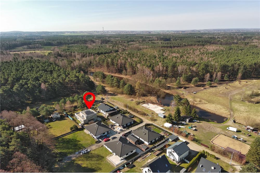 Dom jednorodzinny - Sprzedaż - Tarnowskie Góry, Polska - 81 - 800061076-410