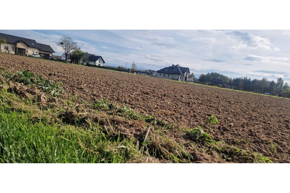 Działka - Sprzedaż - Pruchna, Polska - WhatsApp Image 2025-10-23 at 11.59.45 (4).jpeg - 470131058-381