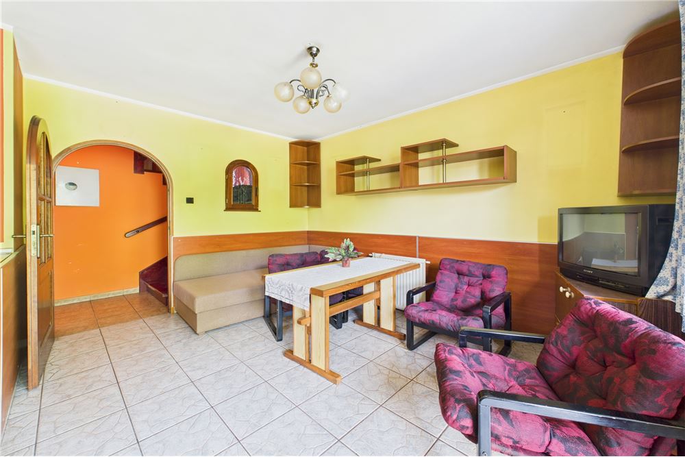 Dom w zabudowie szeregowej - Sprzedaż - Rybnik, Polska - 11 - 470311001-38