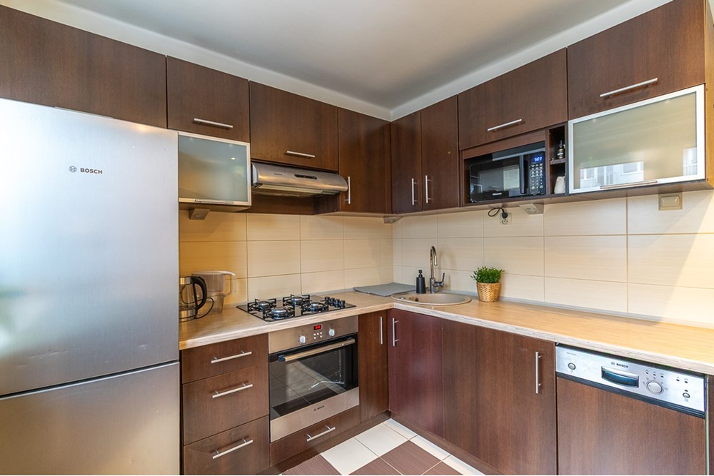 Mieszkanie - Sprzedaż - Pabianice, Polska - Mieszkanie-na-sprzedaz-Pabianice-7.jpg - 470191045-186