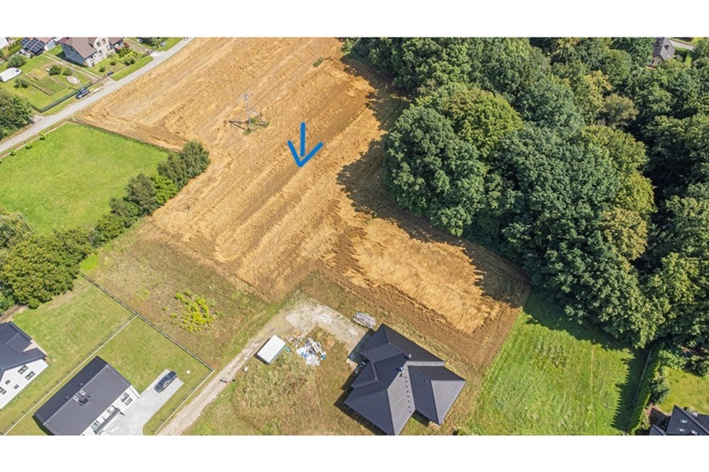 Działka budowlana - Sprzedaż - Bielsko-Biała, Polska - 2.JPG - 470131102-40