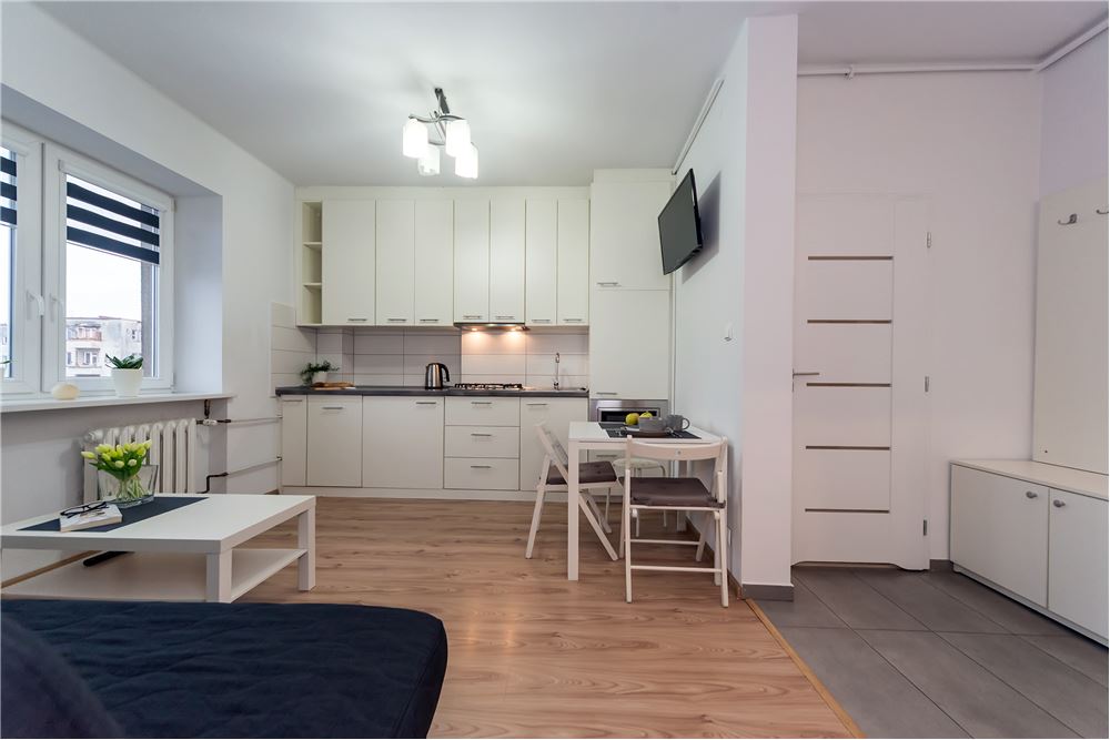 Mieszkanie - Wynajem - Bielsko-Biała, Polska - 5 - 800061057-196