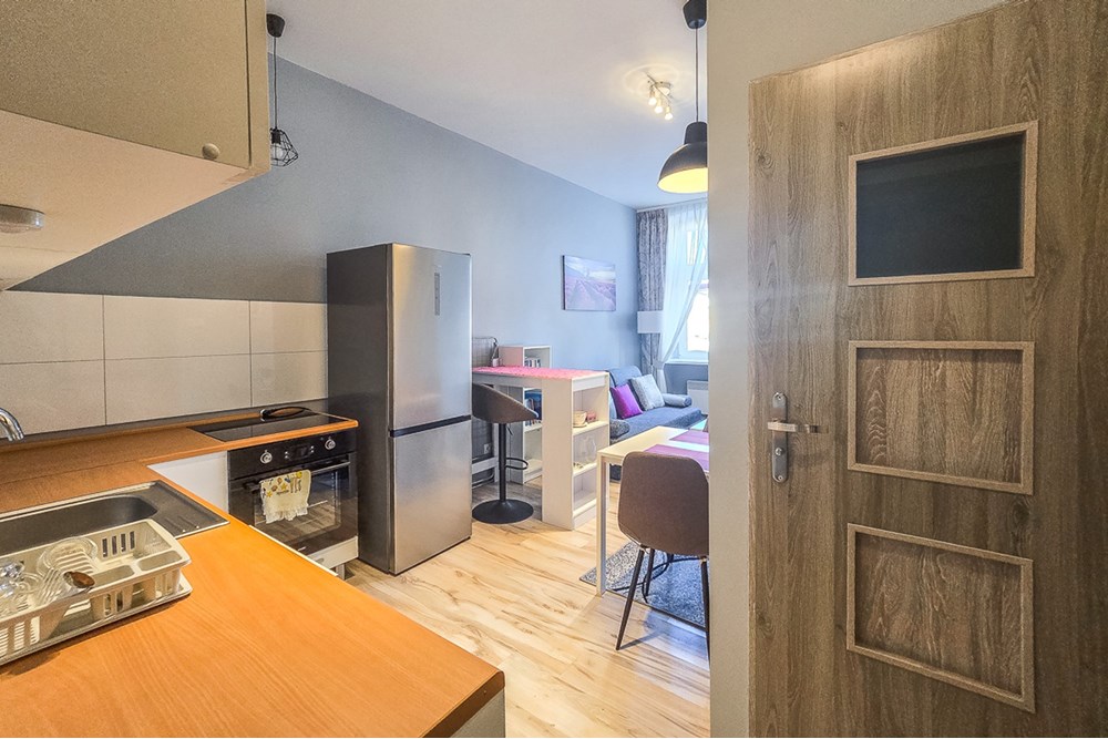 Mieszkanie - Sprzedaż - Łódź, Polska - Mieszkanie-na-sprzedaz-Lodz-3.jpg - 470191039-144