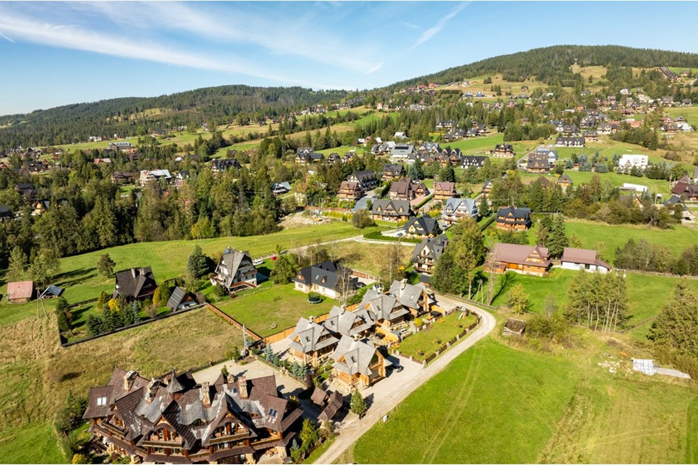 Dom wolnostojący - Sprzedaż - Kościelisko, Polska - 20251004-DJI_0970-HDR.jpg - 470151035-145