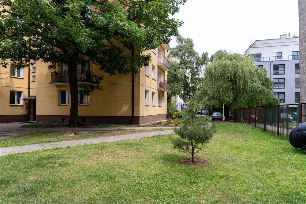 Residential - Asuinhuoneisto - Warszawa, Polska - PL - 29 - 810251035-70