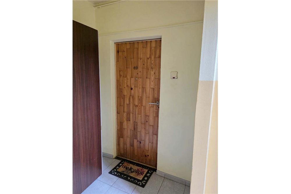 Mieszkanie - Sprzedaż - Bielsko-Biała, Polska - 37 - 800061016-1274