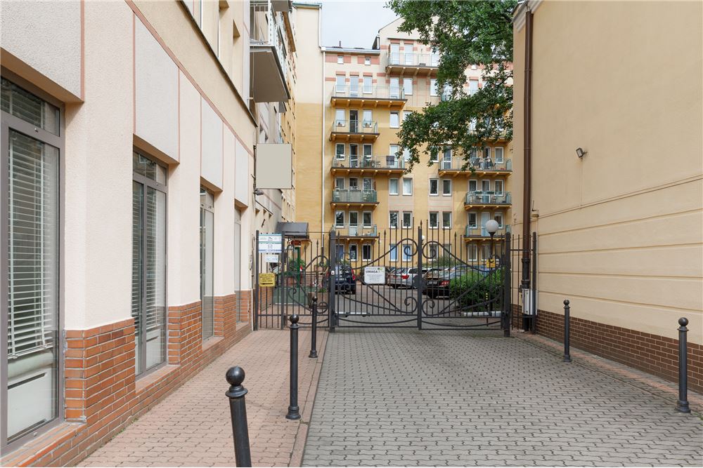 Mieszkanie - Sprzedaż - Warszawa, Polska - 22 - 810291002-134