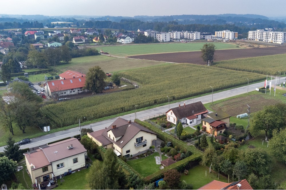 Budynek - Sprzedaż - Czechowice-Dziedzice, Polska - DJI_0380.jpg - 800061103-190