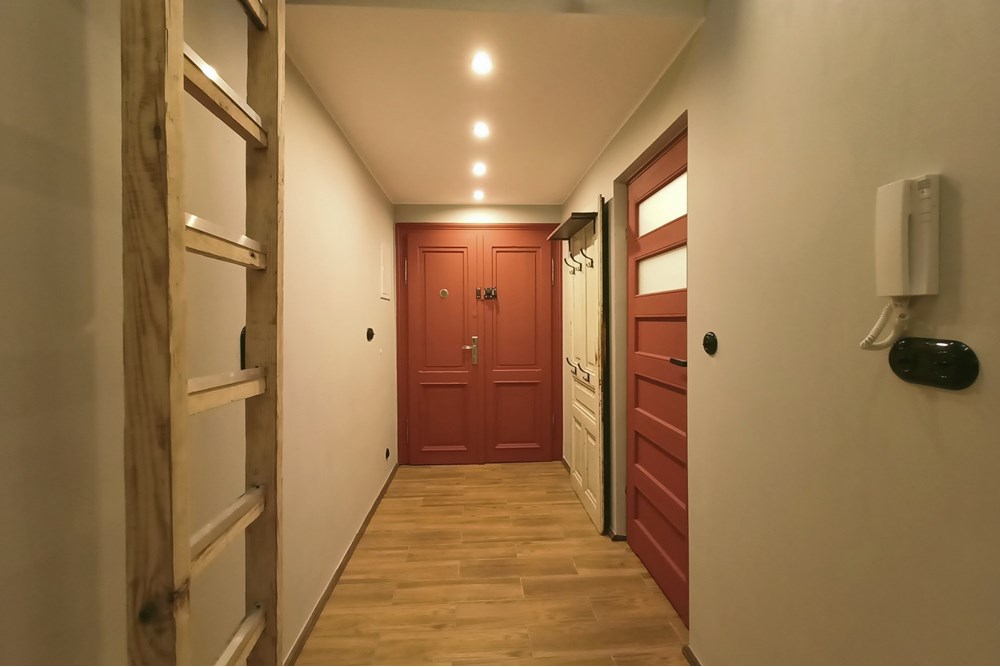 Mieszkanie dwupoziomowe - Wynajem - Bielsko-Biała, Polska - IMG_20251024_103325.jpg - 470131112-17