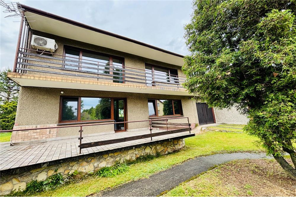 Dom wolnostojący - Sprzedaż - Będzin, Polska - 1 - 800161013-40