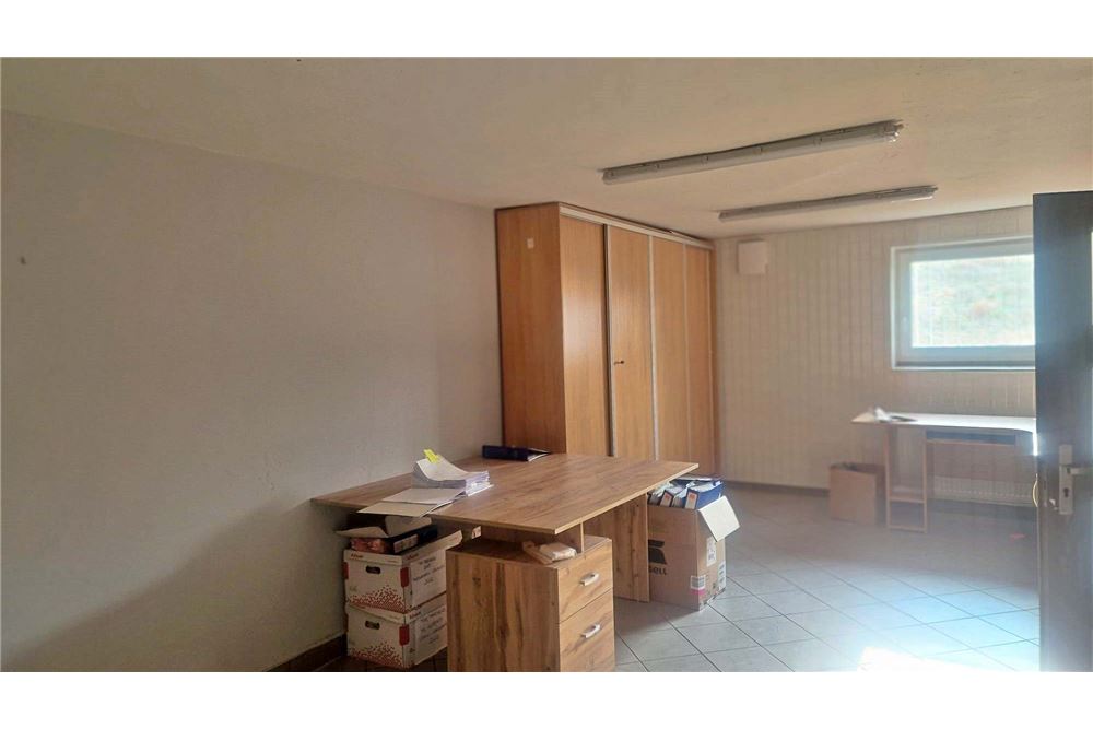 Lokal handlowy/usługowy - Wynajem - Cieszyn, Polska - 16 - 800061016-1144