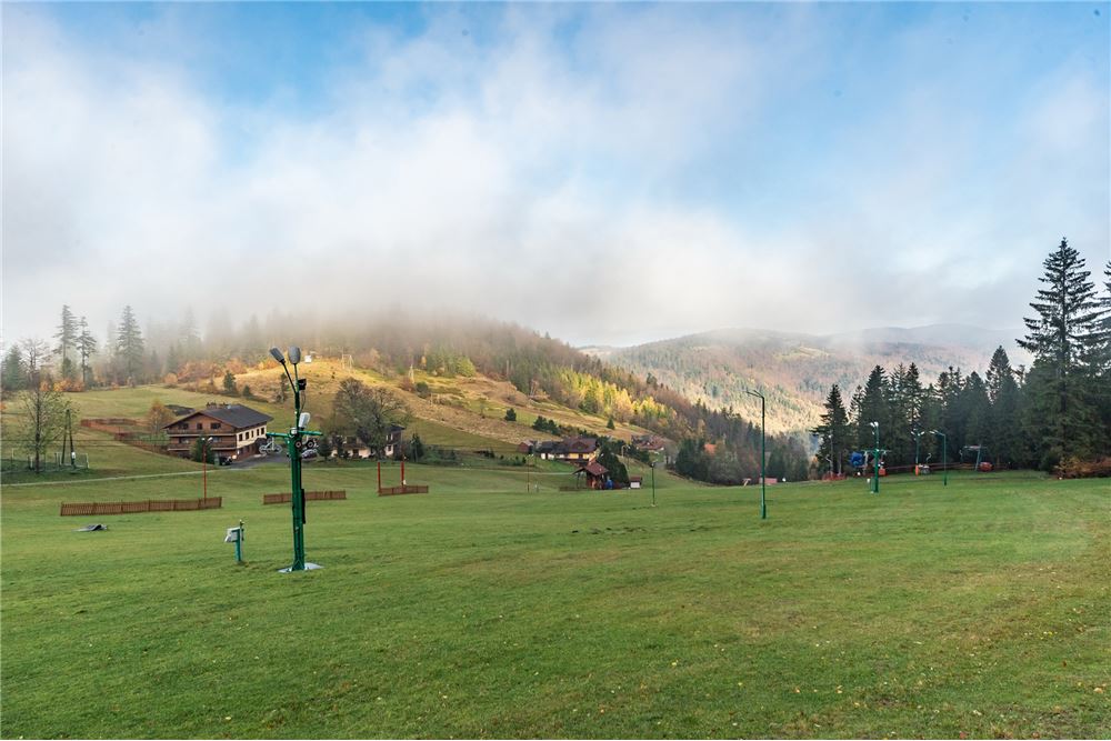 Nieruchomość gruntowa - Sprzedaż - Szczyrk, Polska - 66 - 800061076-426