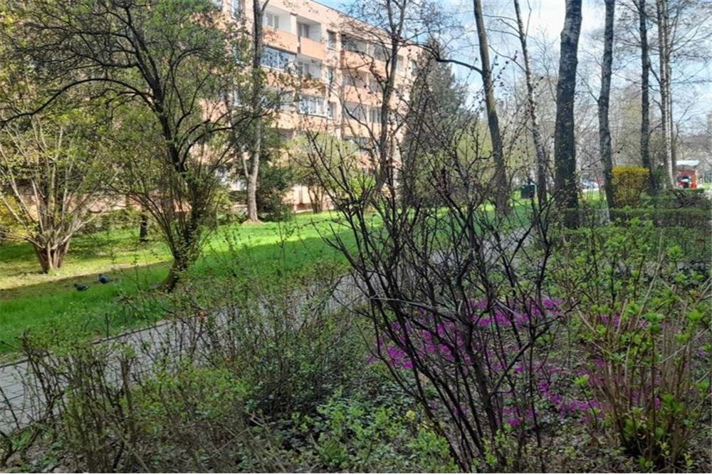 Mieszkanie - Sprzedaż - Kraków, Polska - 15 - 800241031-35