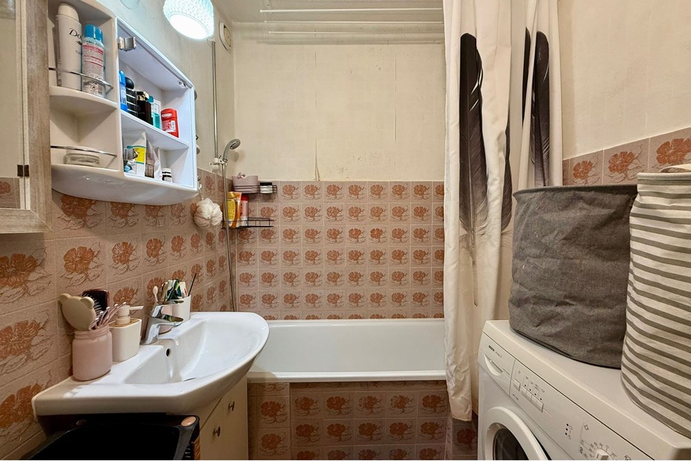 Mieszkanie - Sprzedaż - Bielsko-Biała, Polska - PHOTO-2025-09-18-14-05-36 2.jpg - 800061126-20