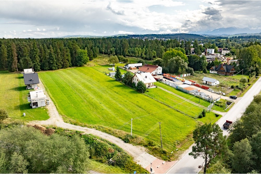 Działka budowlana - Sprzedaż - Ludźmierz, Polska - 20250912-DJI_0602-HDR.jpg - 470151024-453