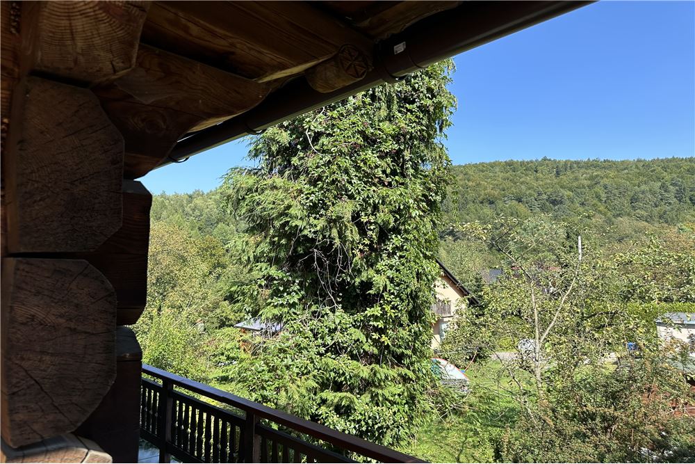 Apartament wakacyjny - Sprzedaż - Bielsko-Biała, Polska - 133 - 800061103-158