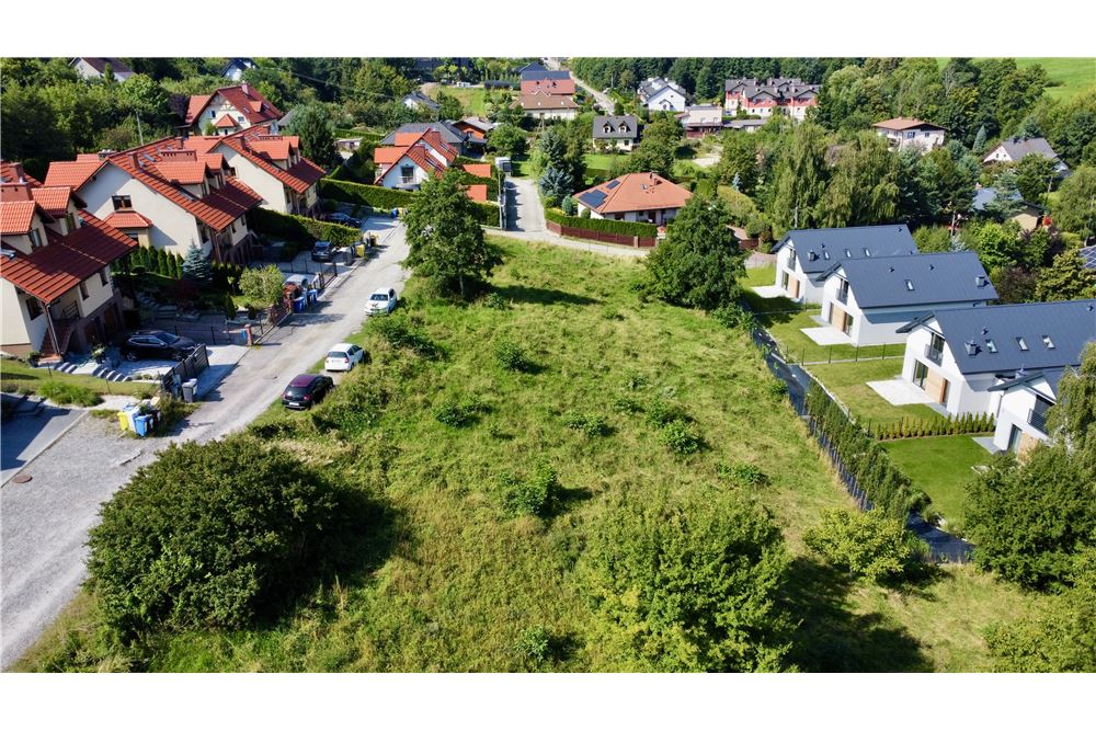 Działka budowlana - Sprzedaż - Bielsko-Biała, Polska - 35 - 800061028-469