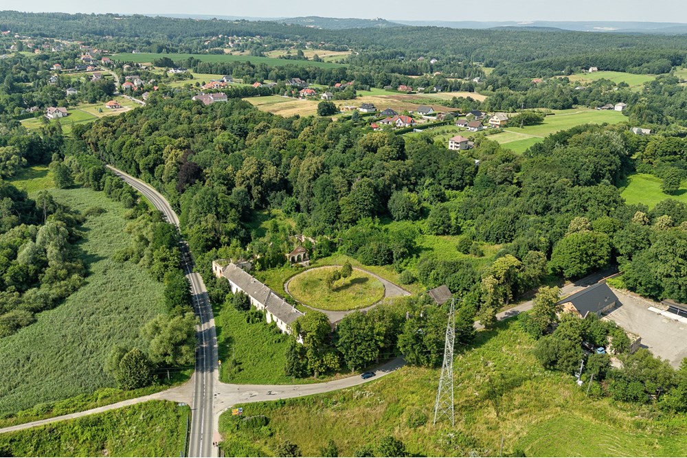 Rezydencja/Willa/Dworek - Sprzedaż - Poręba Żegoty, Polska - 0014_dworek-poreba-zegoty.jpg - 470131113-347