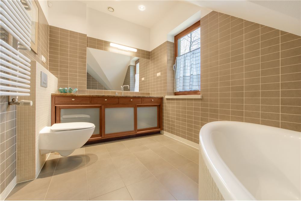 Dom wolnostojący - Sprzedaż - Prace Duże, Polska - 13 - 810291010-25