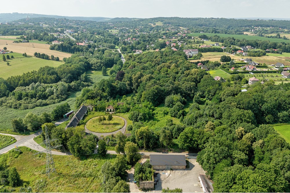 Rezydencja/Willa/Dworek - Sprzedaż - Poręba Żegoty, Polska - 0012_dworek-poreba-zegoty.jpg - 470131113-347