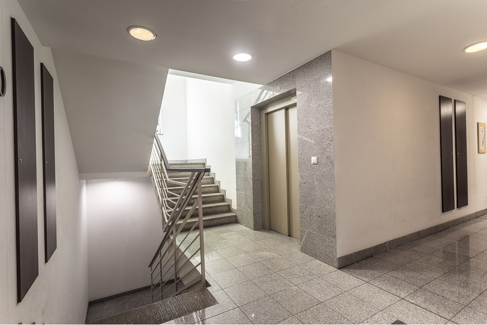 Mieszkanie - Sprzedaż - Łódź, Polska - Mieszkanie-apartament--na-sprzedaż-Lodz-Ragogoszcz-36.jpg - 470191035-103