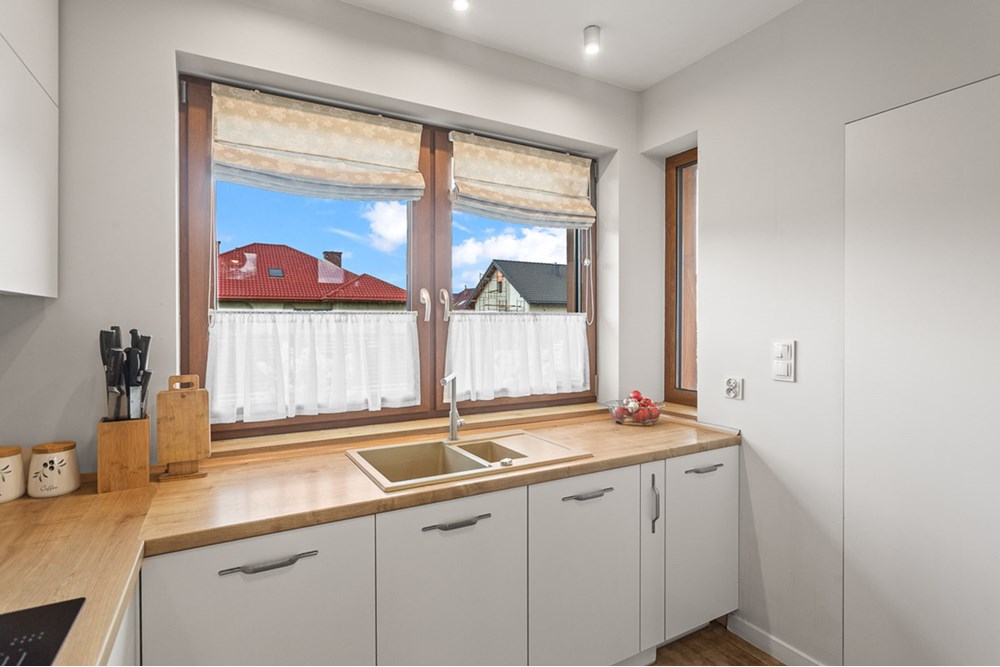 Dom wolnostojący - Sprzedaż - Zgniłe Błoto, Polska - Dom-na-sprzedaz-Zgnile-Blota-14.jpg - 470191035-109