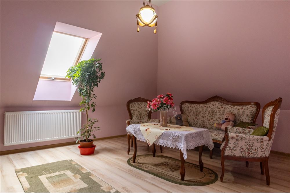 Dom wolnostojący - Sprzedaż - Bielsko-Biała, Polska - 25 - 800061090-231