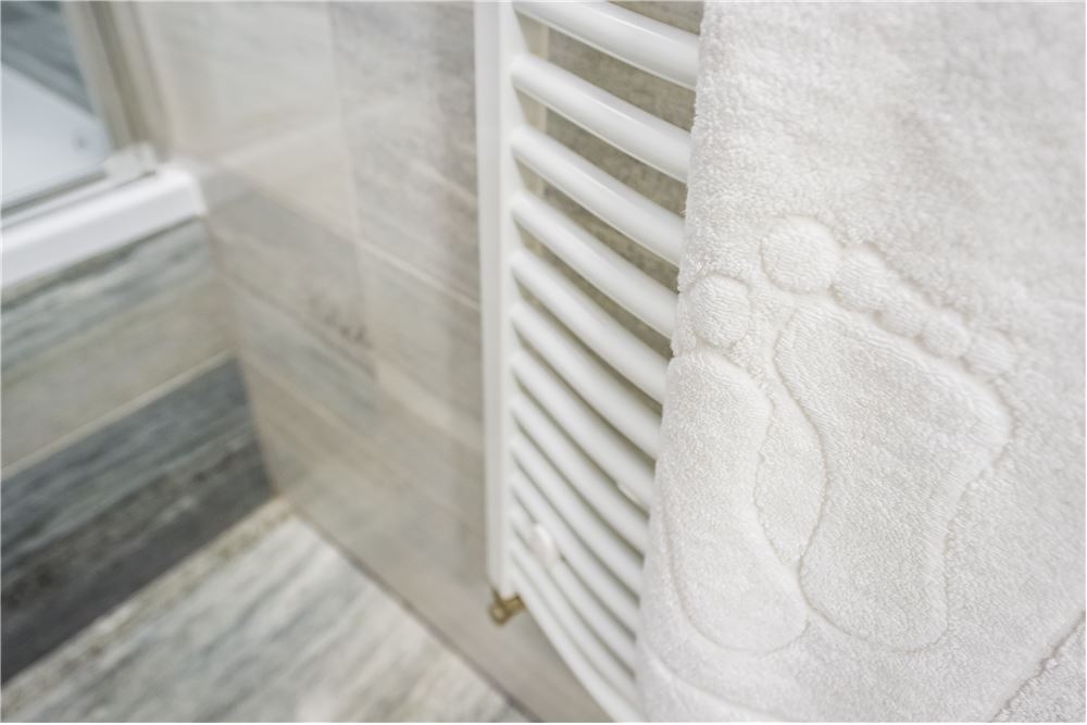 Dom wolnostojący - Sprzedaż - Korbielów, Polska - 142 - 800061076-401