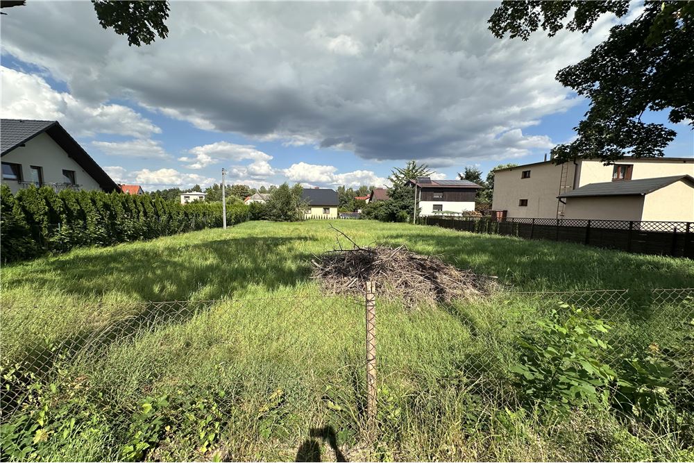Nieruchomość gruntowa - Sprzedaż - Czechowice-Dziedzice, Polska - 36 - 800061103-177